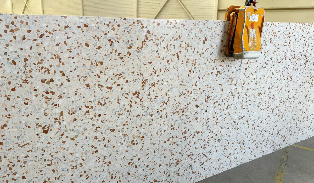 Plancha completa Palazzo Foscari de Santamargherita, aglomerado de mármol para cubiertas, muros y proyectos de arquitectura interior.